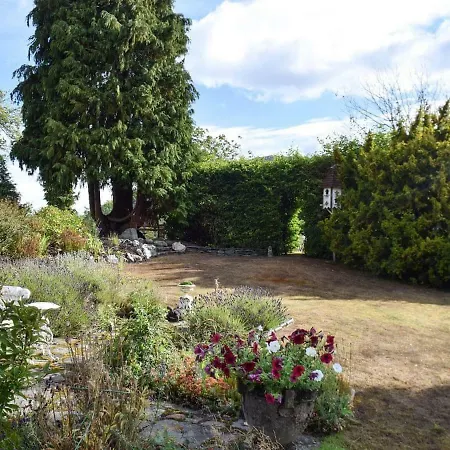 Holiday home Jenkin Hill